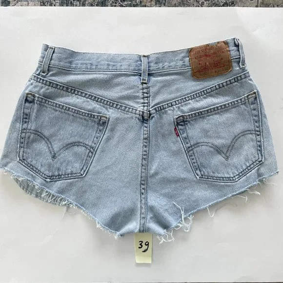 Vintage Levi's 505 high waist denim cutoff short light wash - Picture 9 of 11